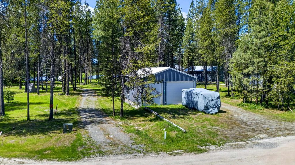 272 Robin Rd, Usk, WA 99180 photo 33