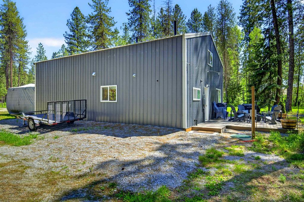 272 Robin Rd, Usk, WA 99180 photo 10