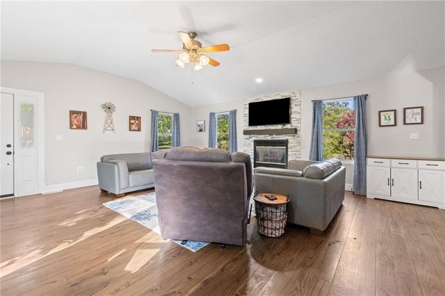 10908 S Outer Belt Road, Lone Jack, MO 64070
