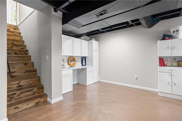 10908 S Outer Belt Road, Lone Jack, MO 64070
