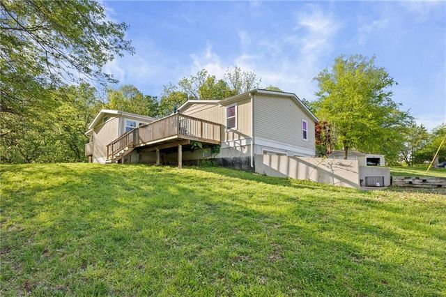 10908 S Outer Belt Road, Lone Jack, MO 64070