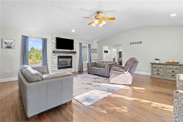 10908 S Outer Belt Road, Lone Jack, MO 64070