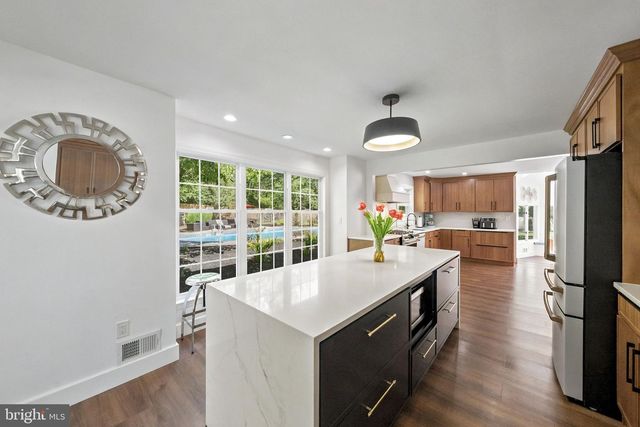 38 CARTER RD, Princeton, NJ 08540