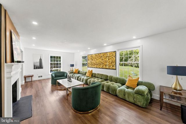 38 CARTER RD, Princeton, NJ 08540