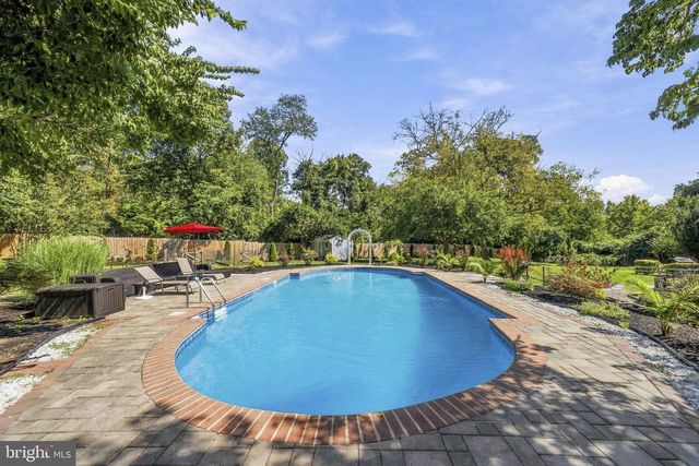 38 CARTER RD, Princeton, NJ 08540