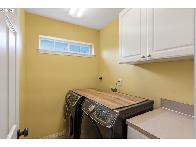 16864 Sw STELLAR Dr, Sherwood, OR 97140