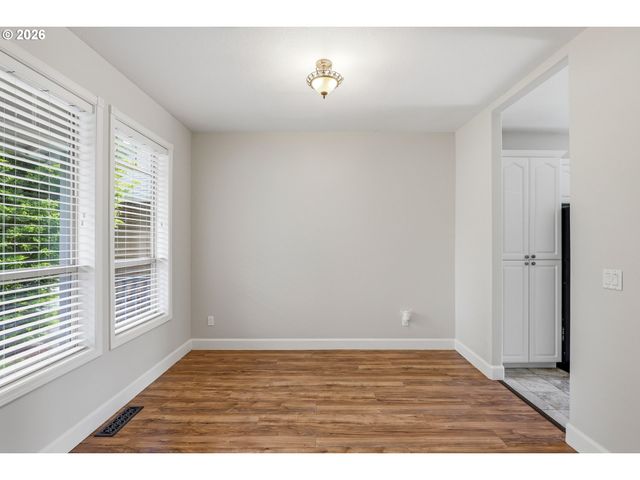 16864 Sw STELLAR Dr, Sherwood, OR 97140