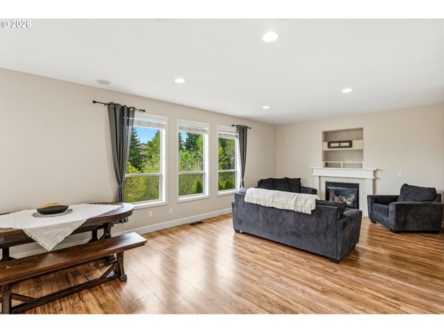 16864 Sw STELLAR Dr, Sherwood, OR 97140