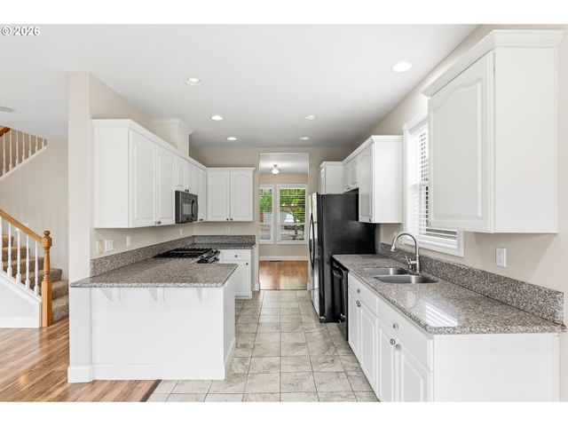 16864 Sw STELLAR Dr, Sherwood, OR 97140