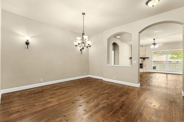 5333 Smokey Ridge Drive, Fort Worth, TX 76123