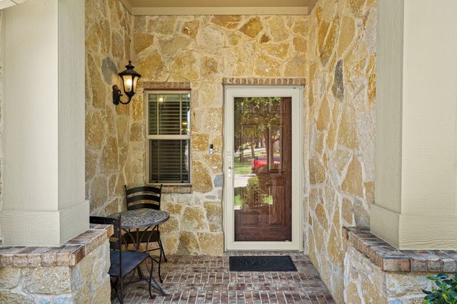 5333 Smokey Ridge Drive, Fort Worth, TX 76123