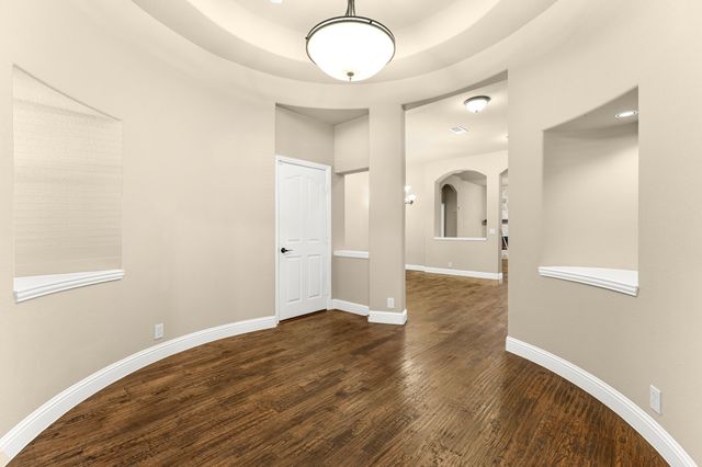 5333 Smokey Ridge Drive, Fort Worth, TX 76123