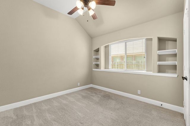 5333 Smokey Ridge Drive, Fort Worth, TX 76123