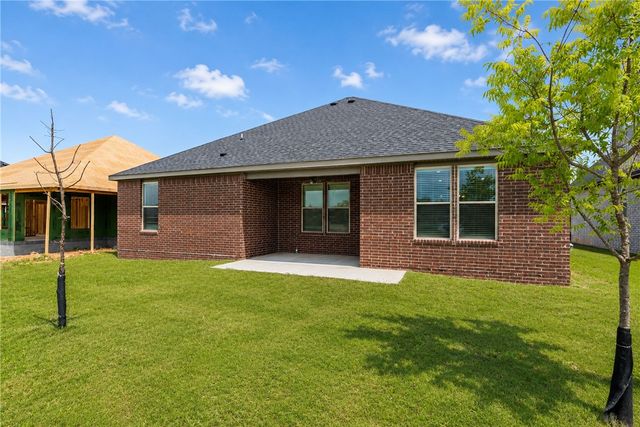 6605 SW Basswood, Bentonville, AR 72713