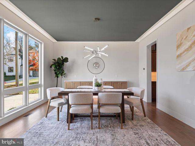 616 GIBSON CIR SW, Vienna, VA 22180