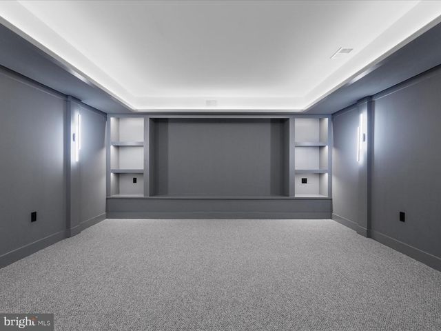 616 GIBSON CIR SW, Vienna, VA 22180