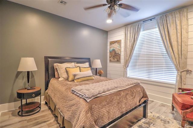 2751 N White Rose Ln Lane, Lake Charles, LA 70611