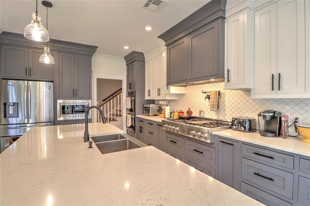2751 N White Rose Ln Lane, Lake Charles, LA 70611
