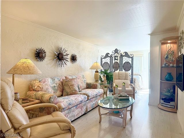 427 Vanda Sanctuary 427, Naples, FL 34114