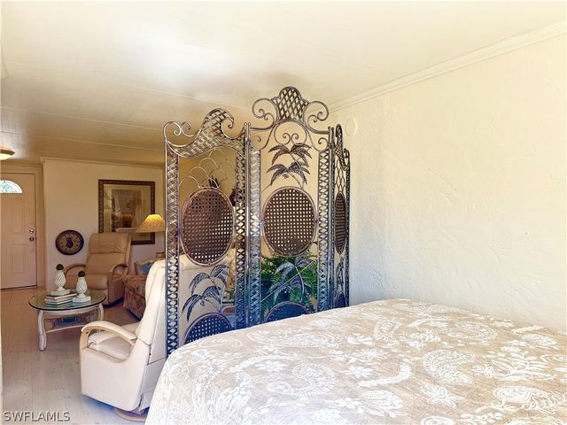 427 Vanda Sanctuary 427, Naples, FL 34114