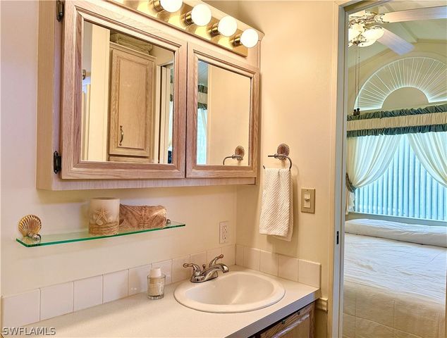 427 Vanda Sanctuary 427, Naples, FL 34114