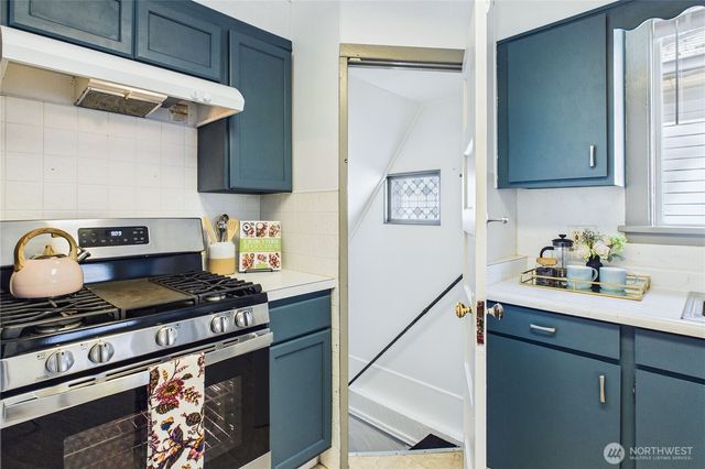 1728 5th Street, Bremerton, WA 98337