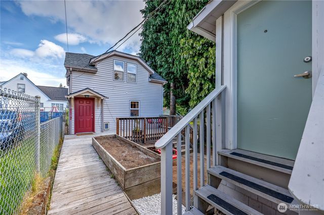 1728 5th Street, Bremerton, WA 98337