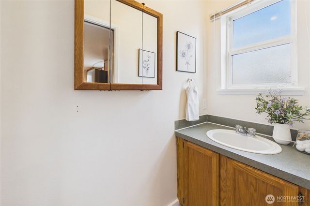 1728 5th Street, Bremerton, WA 98337