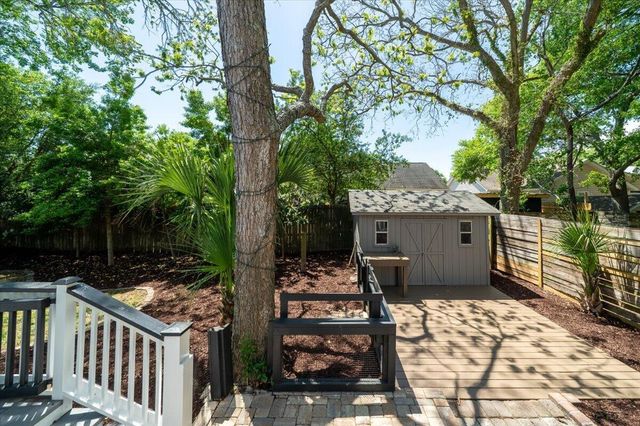 657 Gate Post Drive, Mount Pleasant, SC 29464