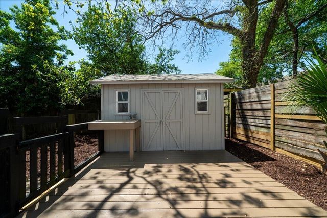 657 Gate Post Drive, Mount Pleasant, SC 29464