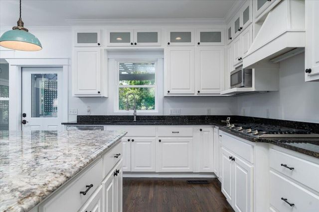 657 Gate Post Drive, Mount Pleasant, SC 29464