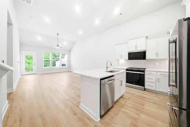 1568 Shallons Court, Spartanburg, SC 29301