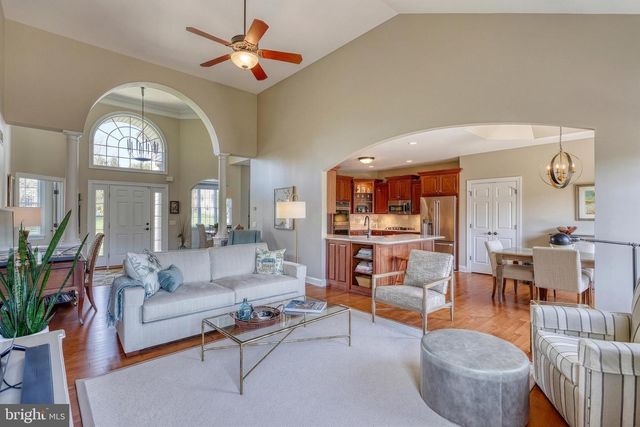 830 SAWGRASS LN, Mechanicsburg, PA 17050