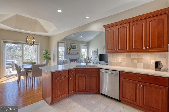 830 SAWGRASS LN, Mechanicsburg, PA 17050