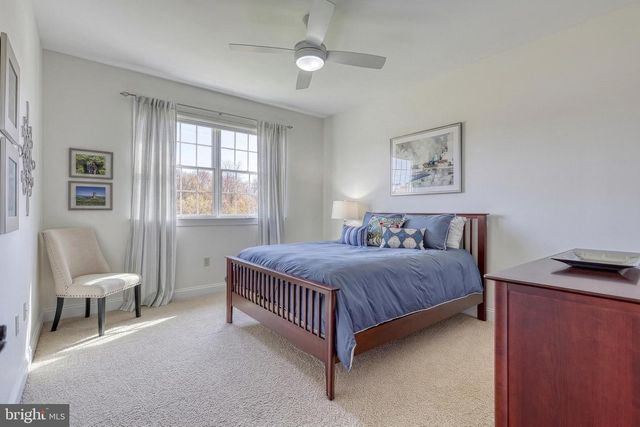 830 SAWGRASS LN, Mechanicsburg, PA 17050