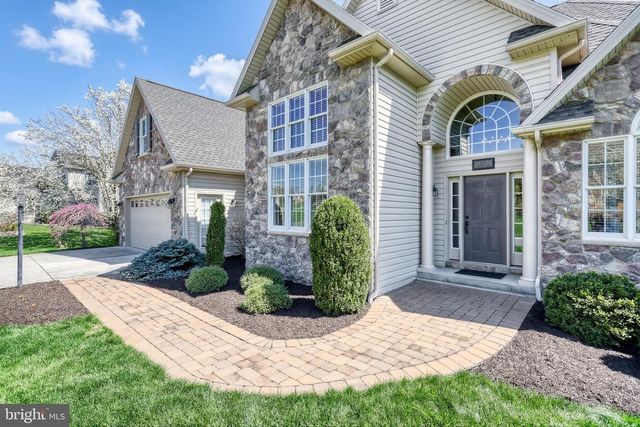 830 SAWGRASS LN, Mechanicsburg, PA 17050