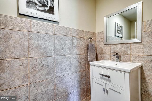 830 SAWGRASS LN, Mechanicsburg, PA 17050