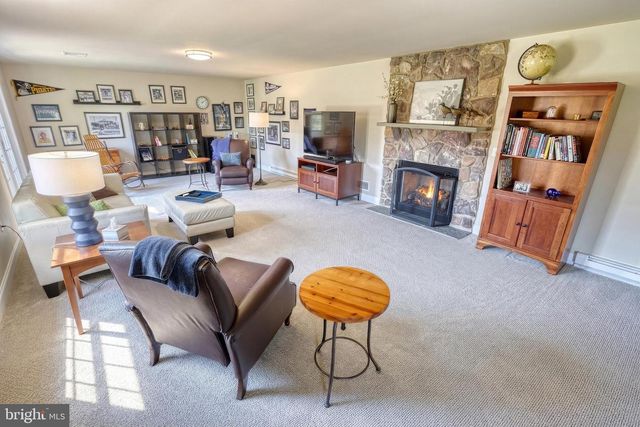 830 SAWGRASS LN, Mechanicsburg, PA 17050