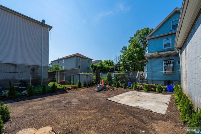 540 Hawthorne Avenue, Newark, NJ 07112
