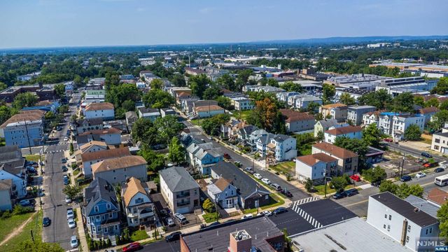540 Hawthorne Avenue, Newark, NJ 07112