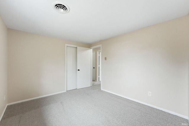 5120 Daffodil Drive, Fort Wayne, IN 46804