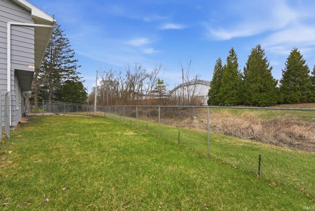 5120 Daffodil Drive, Fort Wayne, IN 46804