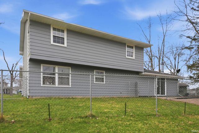 5120 Daffodil Drive, Fort Wayne, IN 46804