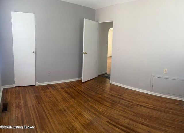 610 Marquette Dr, Louisville, KY 40222