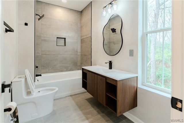 5426 Summerfield E, Tuscaloosa, AL 35404