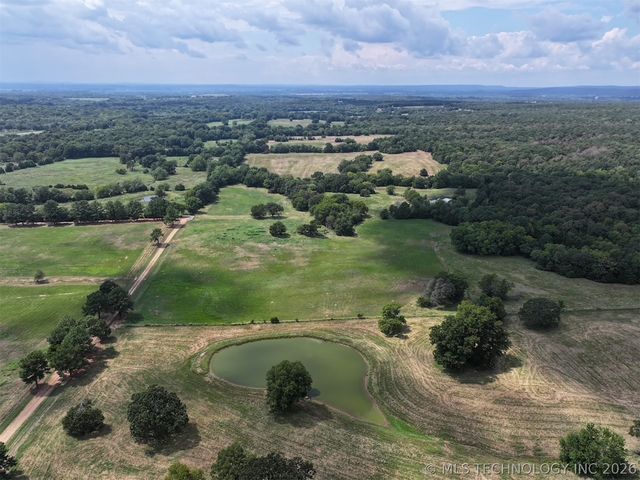 104001 S 4480 Road, Vian, OK 74962