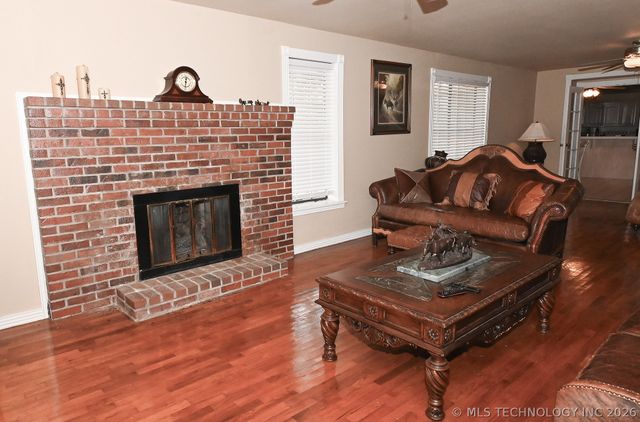 104001 S 4480 Road, Vian, OK 74962