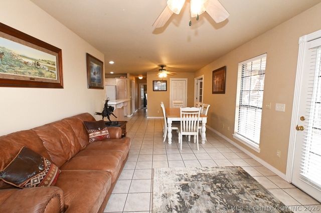 104001 S 4480 Road, Vian, OK 74962