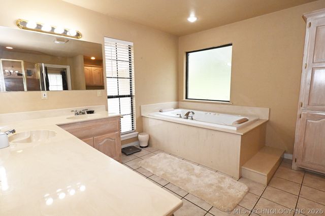 104001 S 4480 Road, Vian, OK 74962