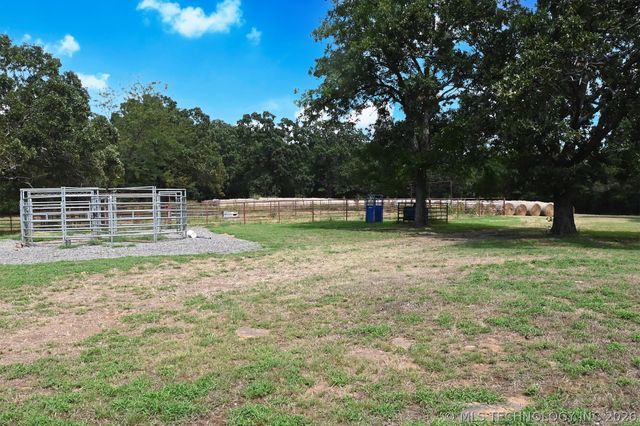 104001 S 4480 Road, Vian, OK 74962